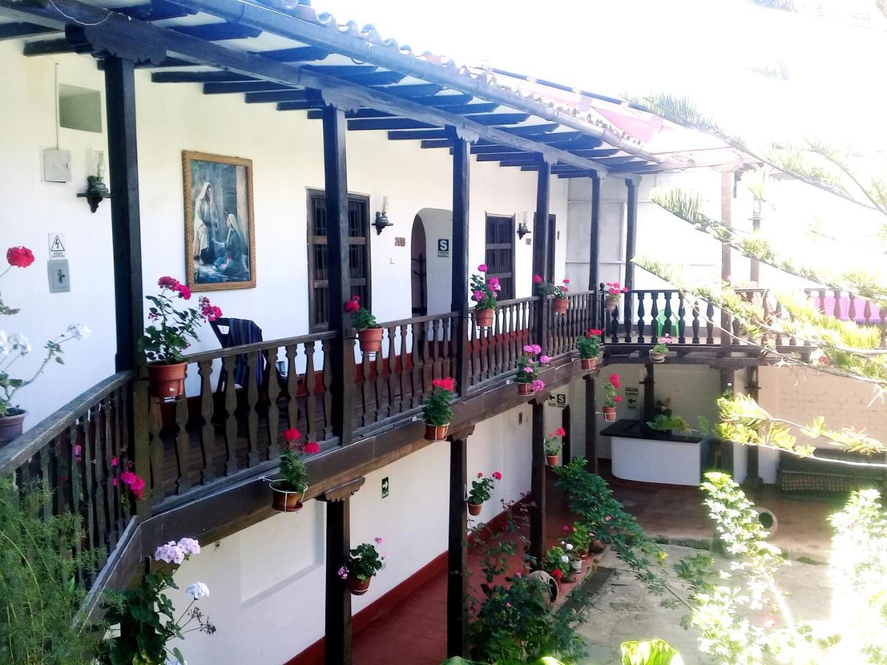 Fidelisima Hotel Chachapoyas Eksteriør billede